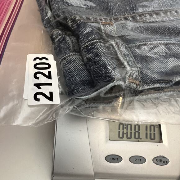 Free People Shorts Womens 28 Destroyed Distressed Raw Hem Button Fly Festival - Picture 10 of 10